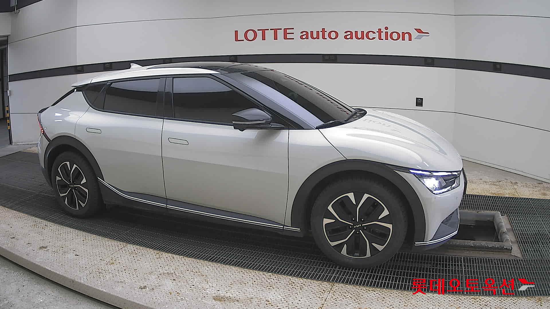 Kia EV6 2022 - Image 22