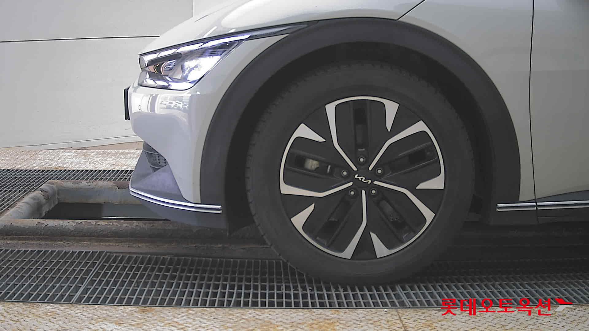 Kia EV6 2022 - Image 25