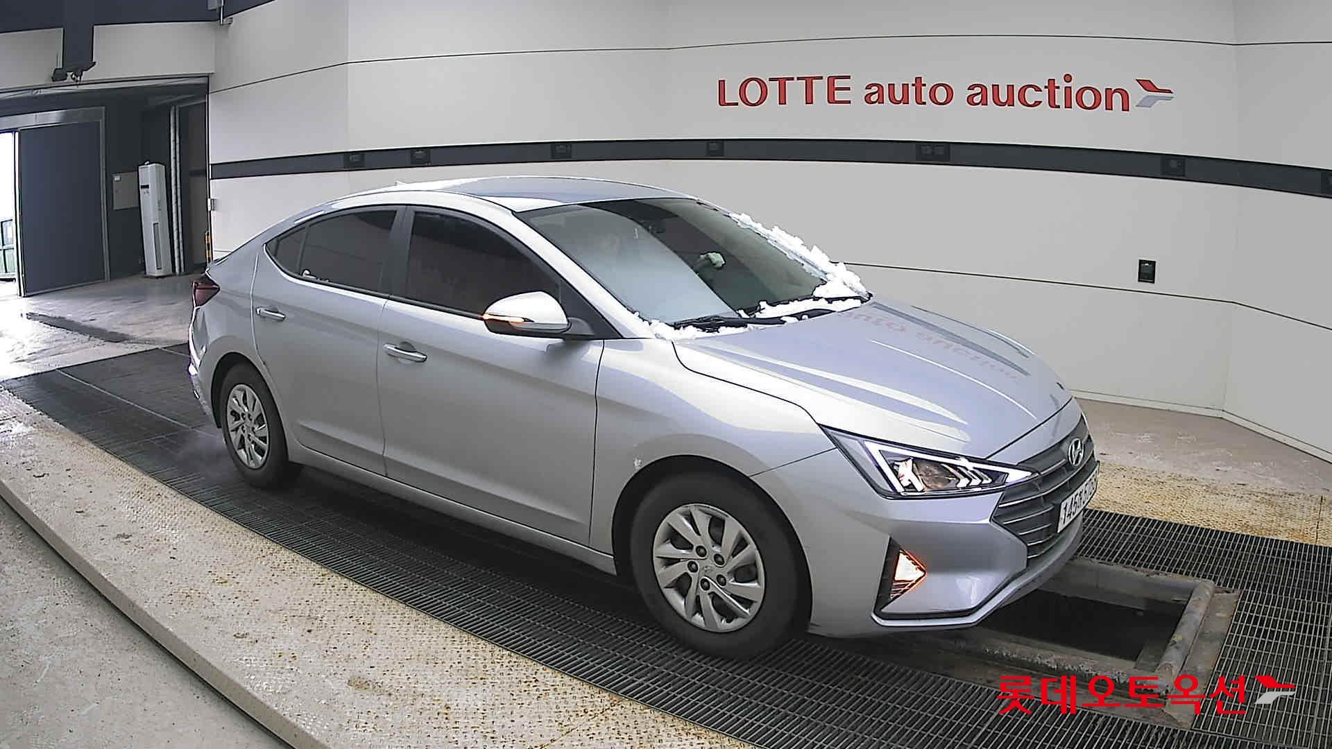 Hyundai Elantra 2020 - Image 23