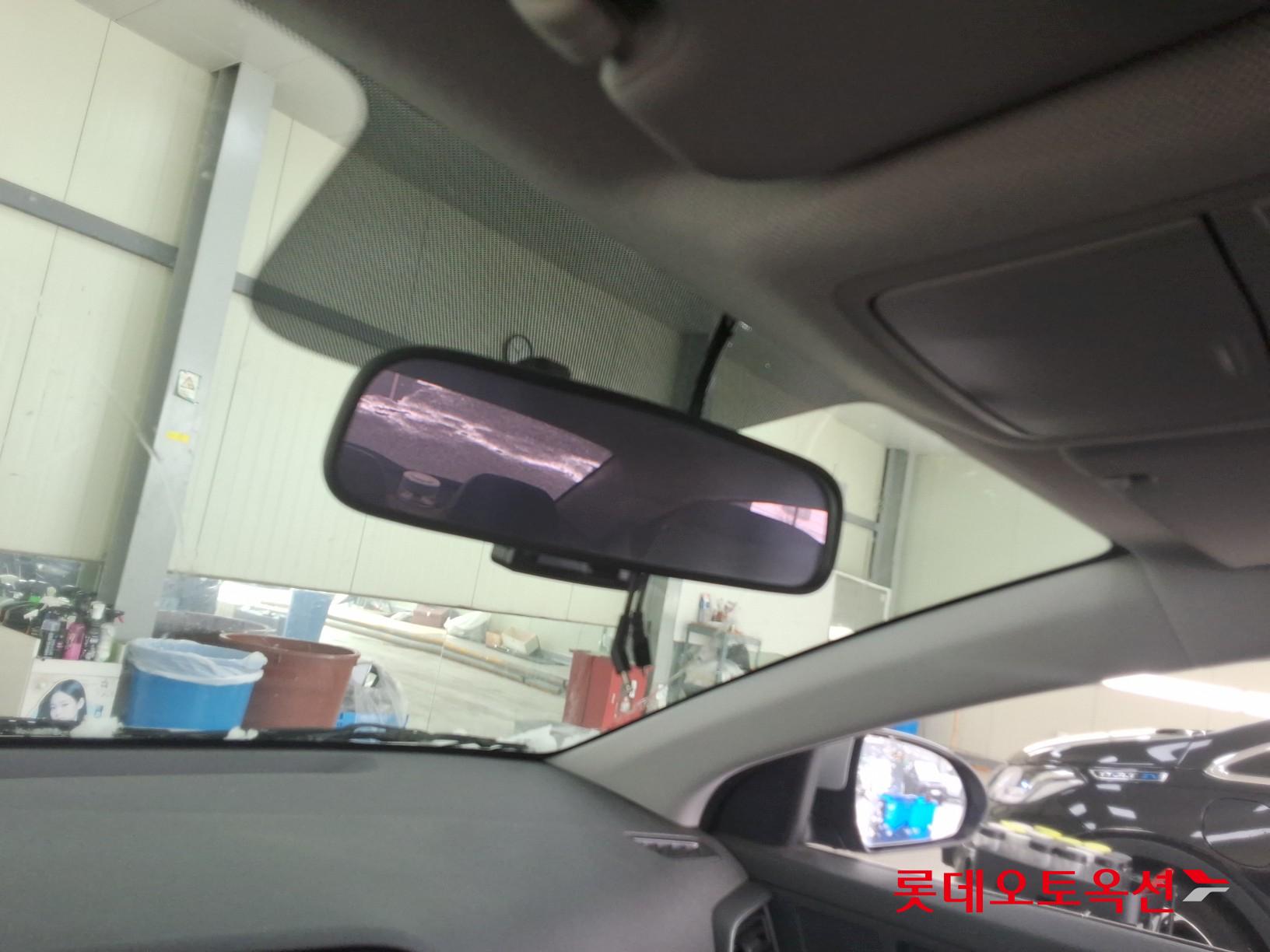 Hyundai Elantra 2020 - Image 33