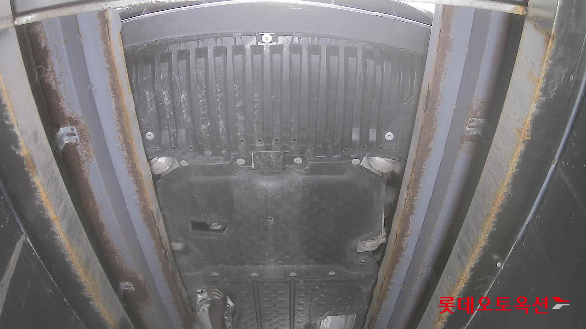 2022 - Mercedes-Benz E350