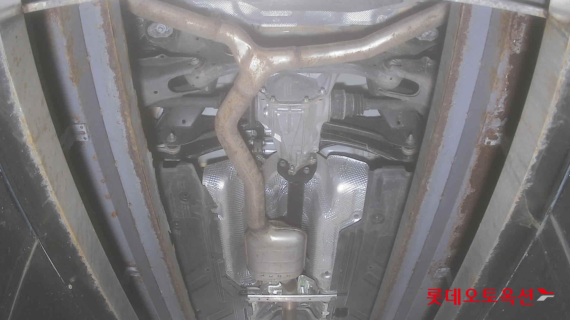 2022 - Mercedes-Benz E350