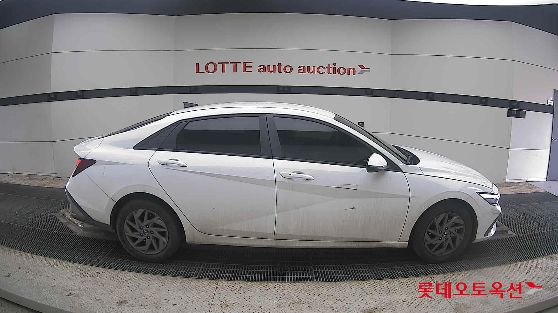 2024 - Hyundai AVANTE