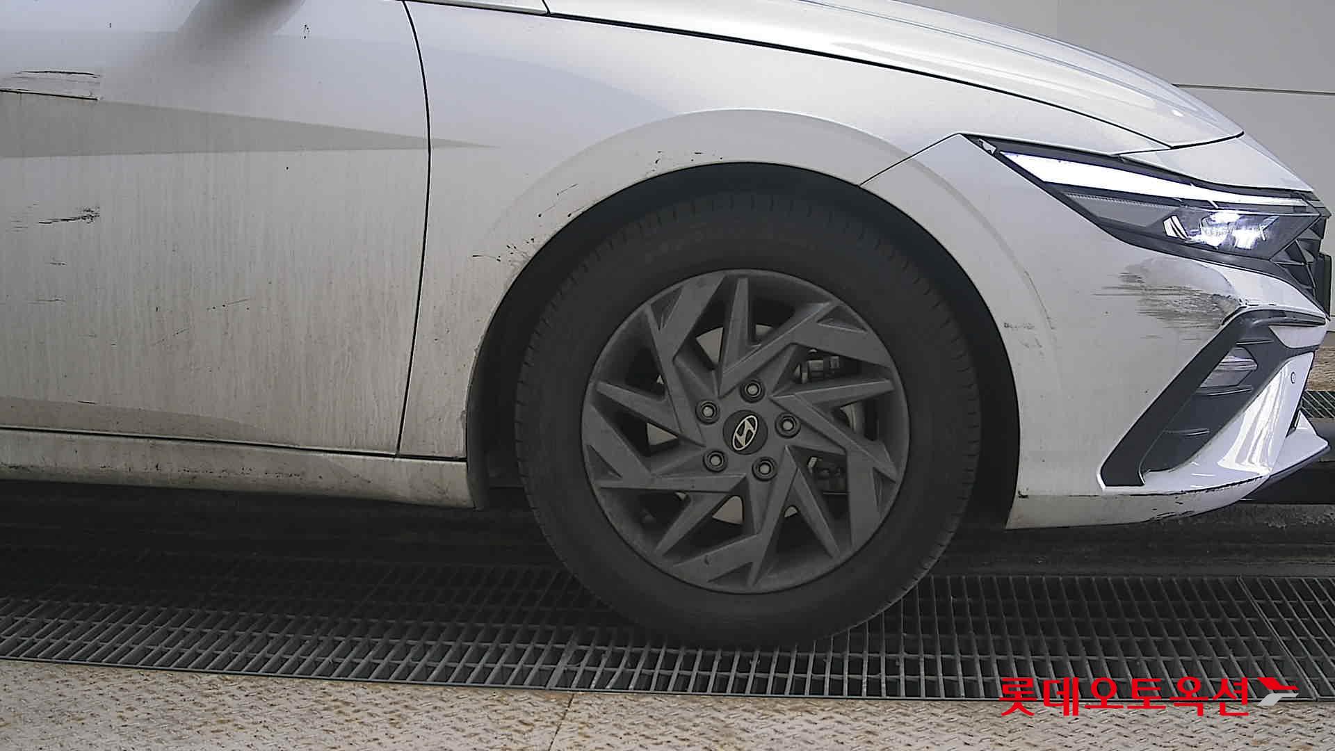 2024 - Hyundai AVANTE