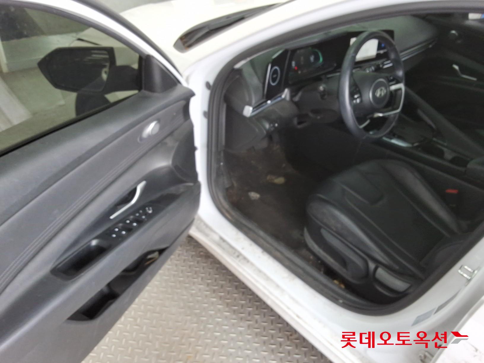 2024 - Hyundai AVANTE