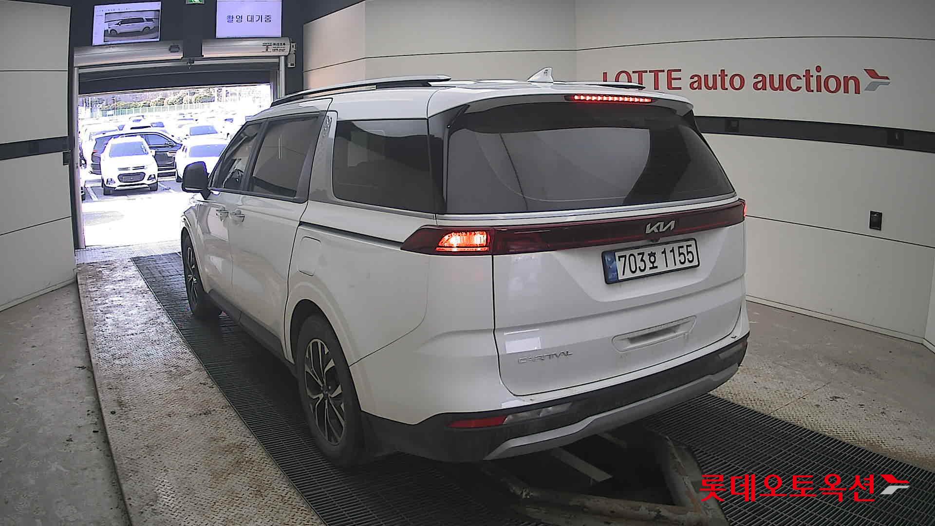Kia Carnival 2023 - Image 16
