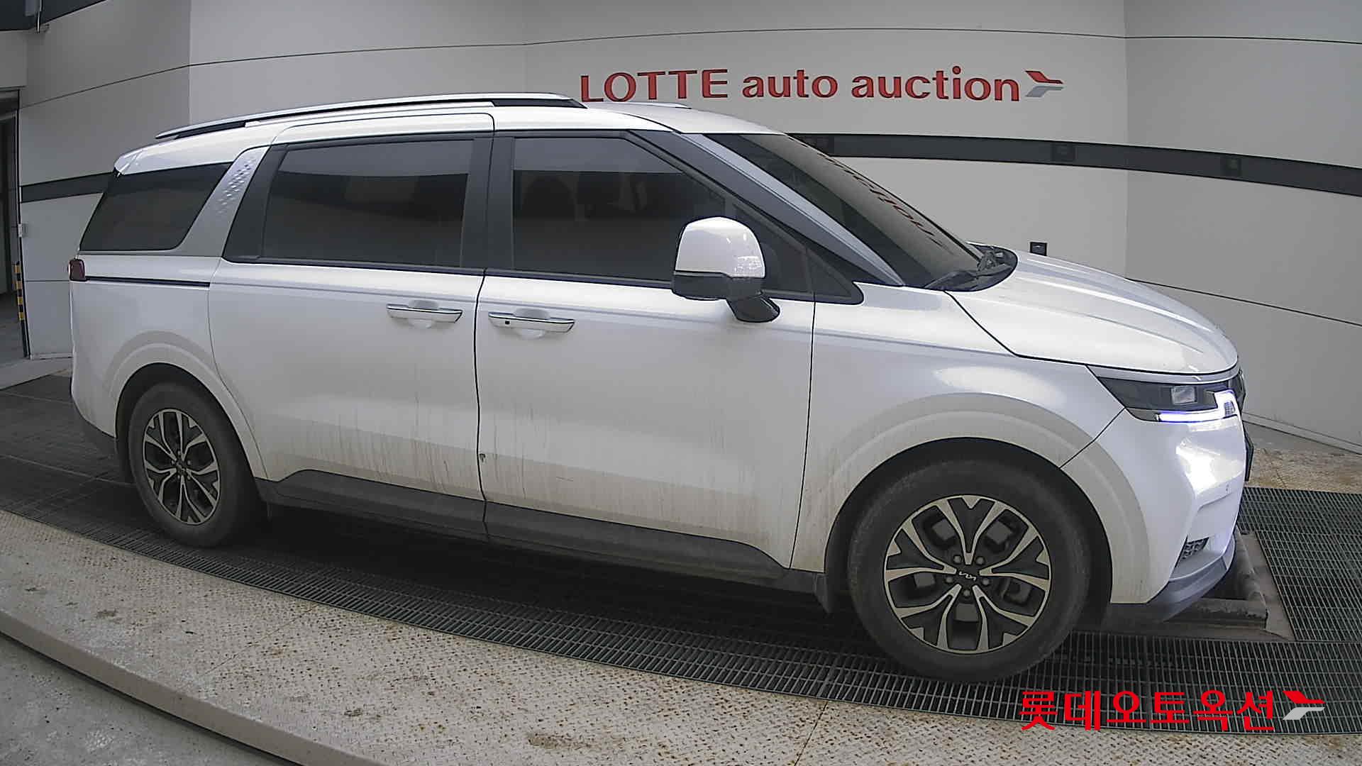 Kia Carnival 2023 - Image 22