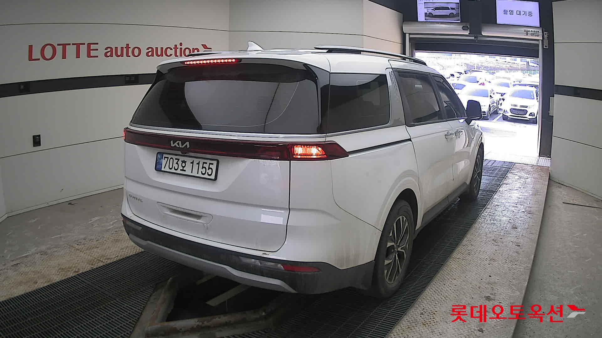 Kia Carnival 2023 - Image 18