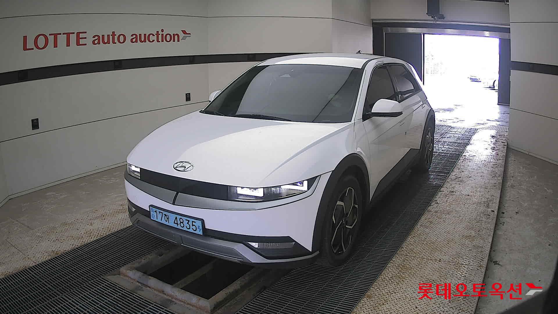 هيونداي أيونيك 5 2022 - صورة 10