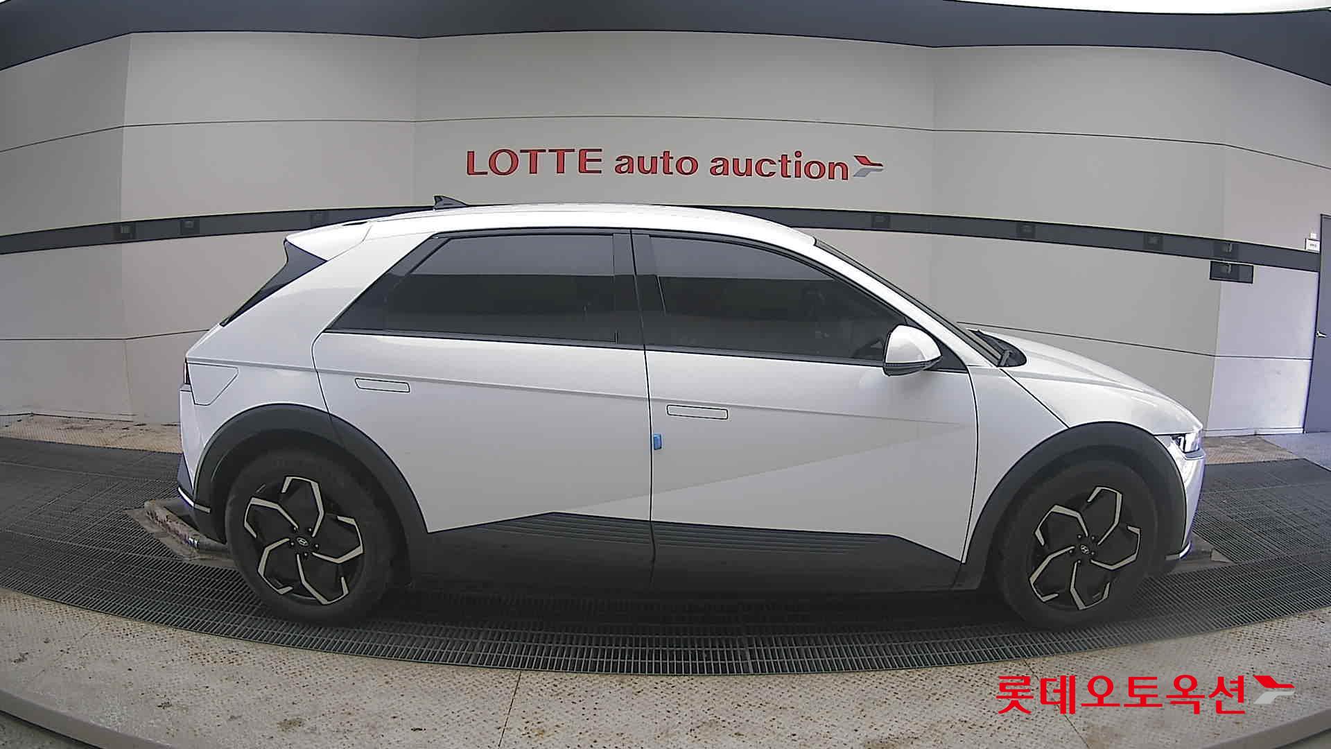 هيونداي أيونيك 5 2022 - صورة 21