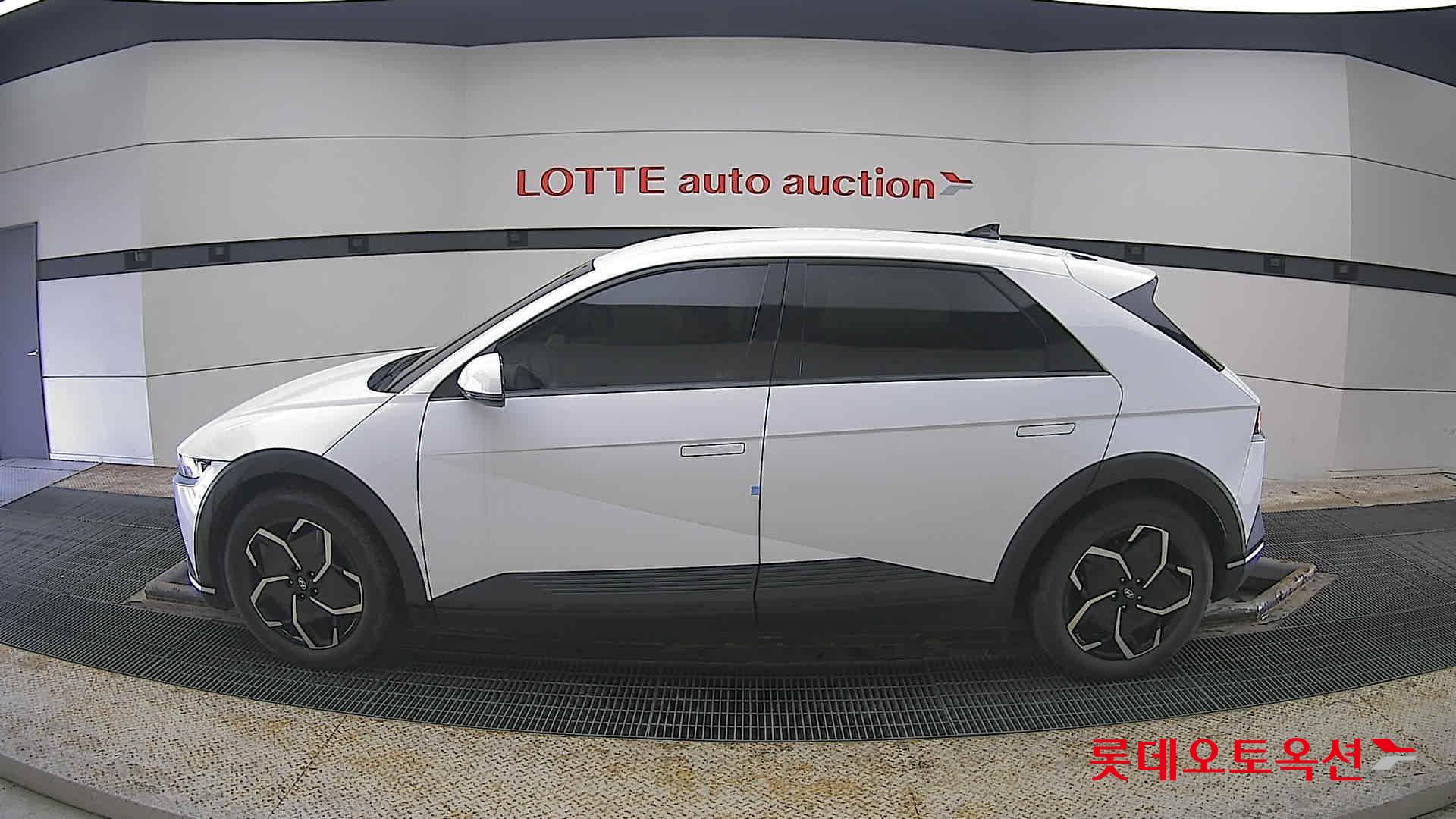 هيونداي أيونيك 5 2022 - صورة 13