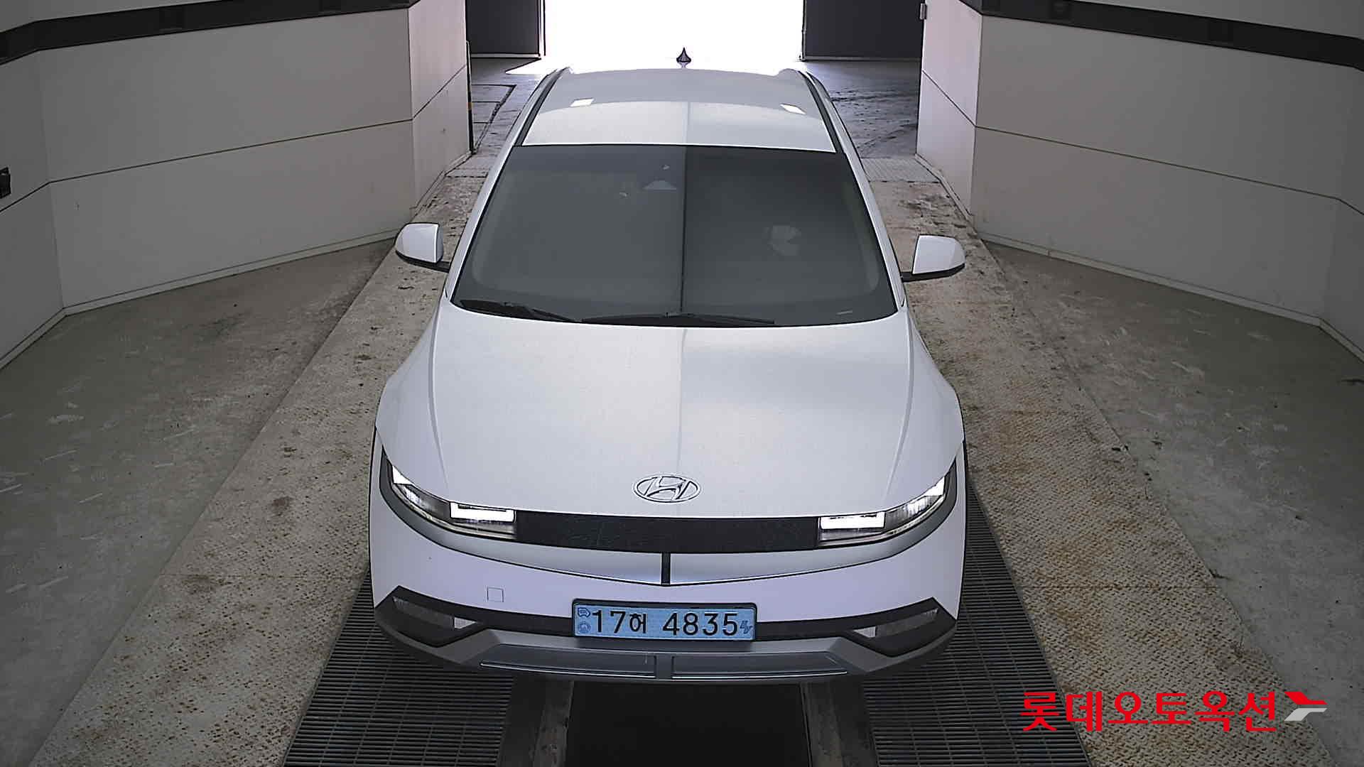 هيونداي أيونيك 5