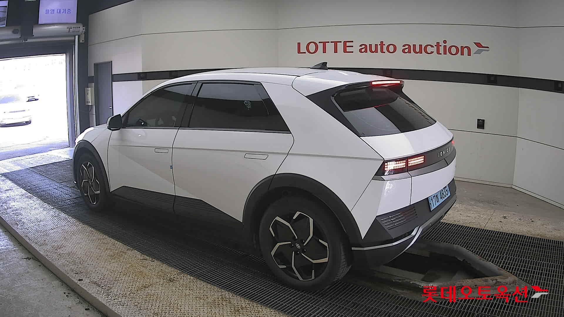 هيونداي أيونيك 5 2022 - صورة 15