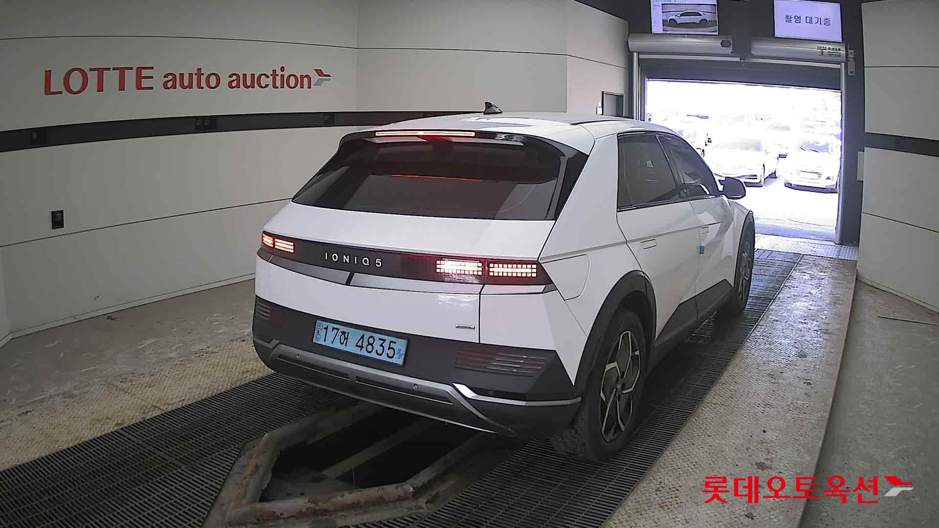 هيونداي أيونيك 5 2022 - صورة 18