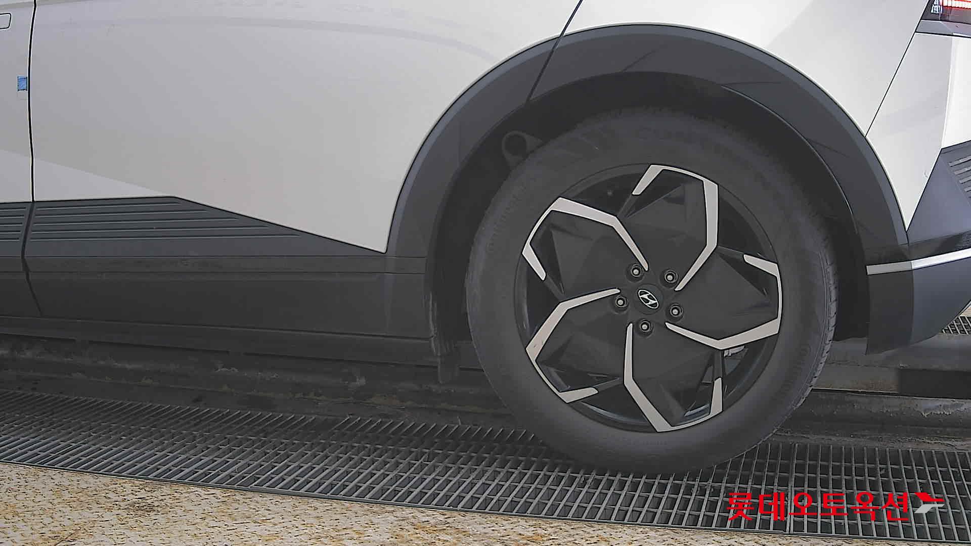 هيونداي أيونيك 5 2022 - صورة 26