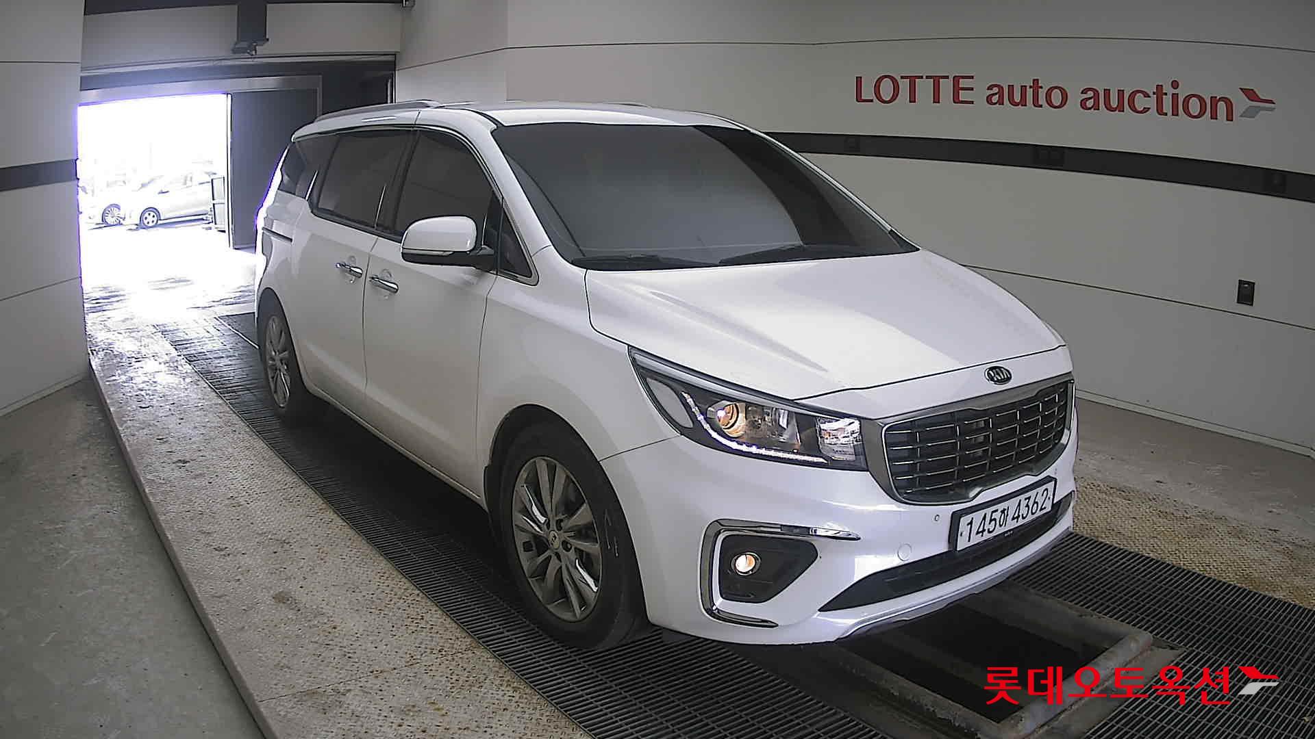 Kia New Carnival 2020 - Image 6