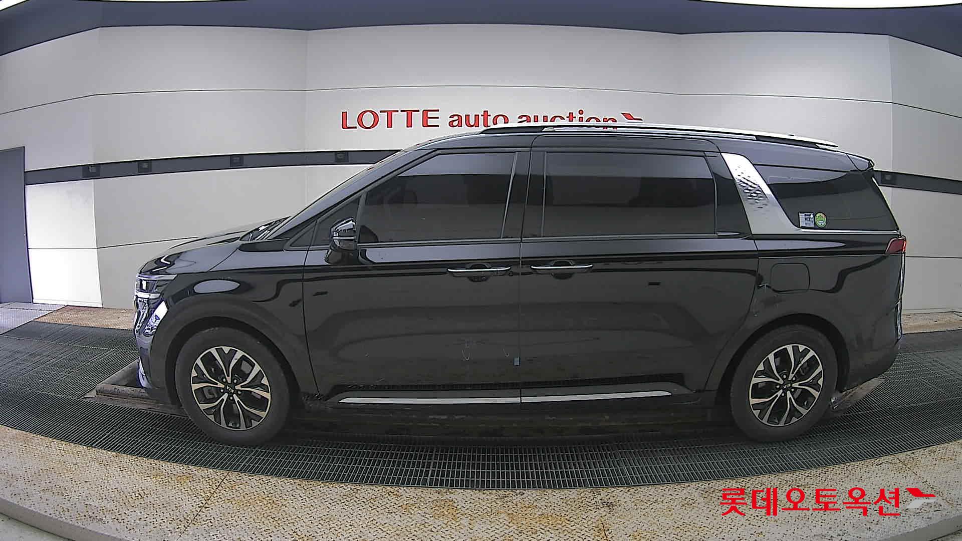 Kia Carnival 2021 - Image 13