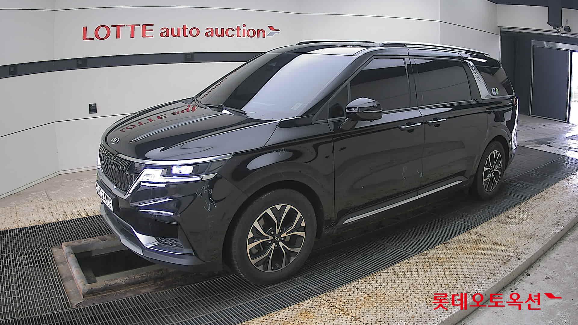 Kia Carnival 2021 - Image 11