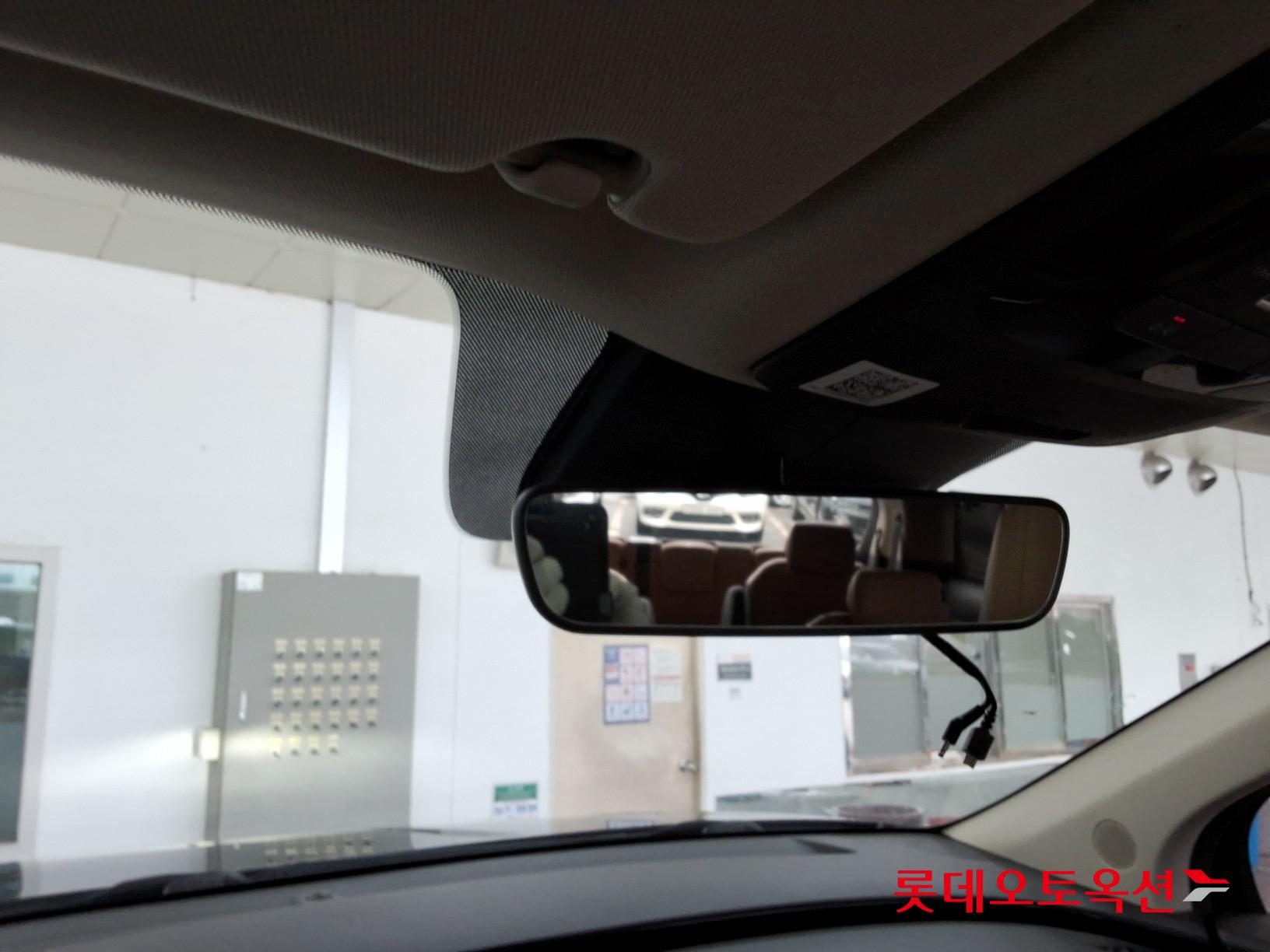 Kia Carnival 2021 - Image 33