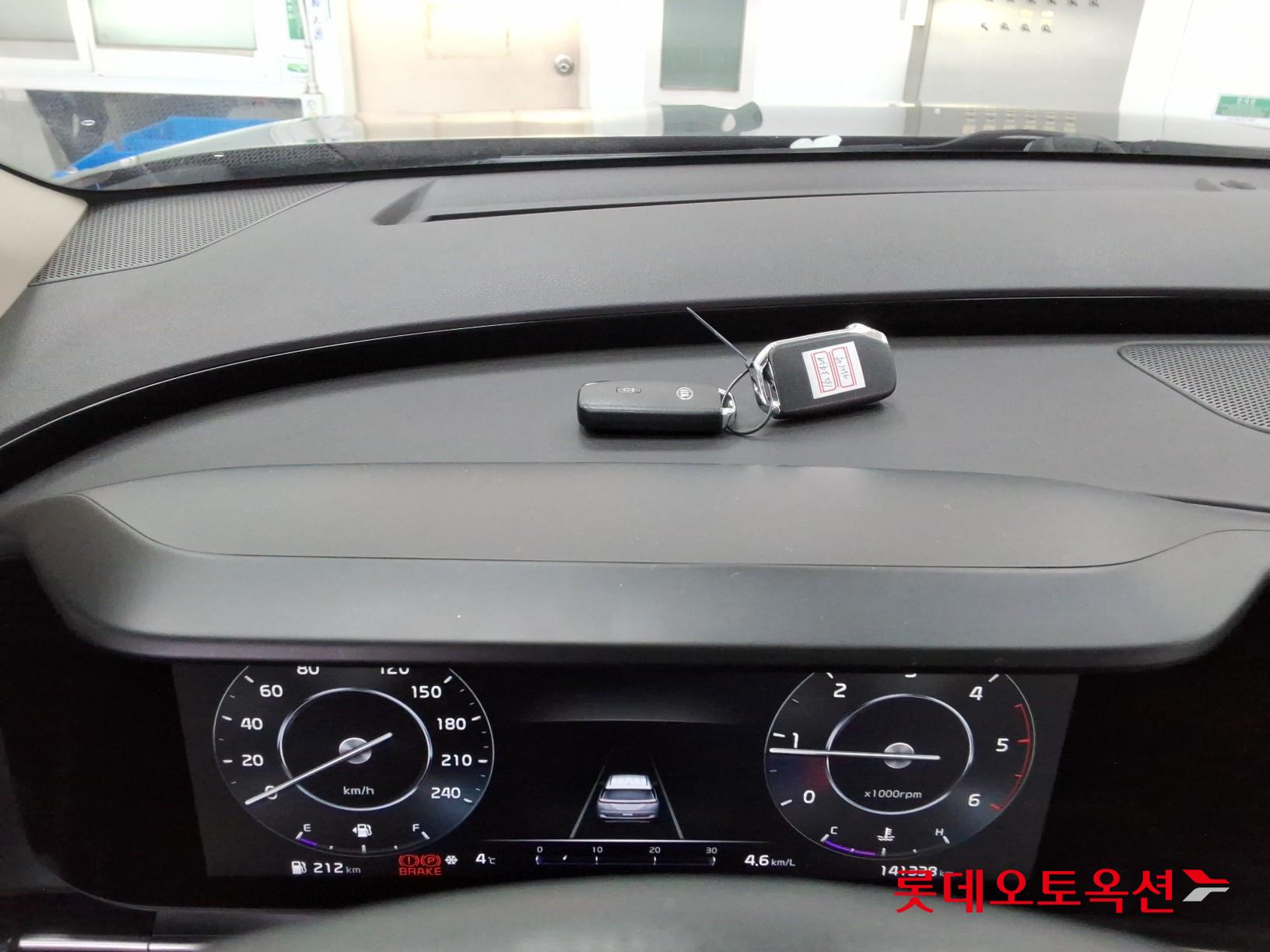 Kia Carnival 2021 - Image 34