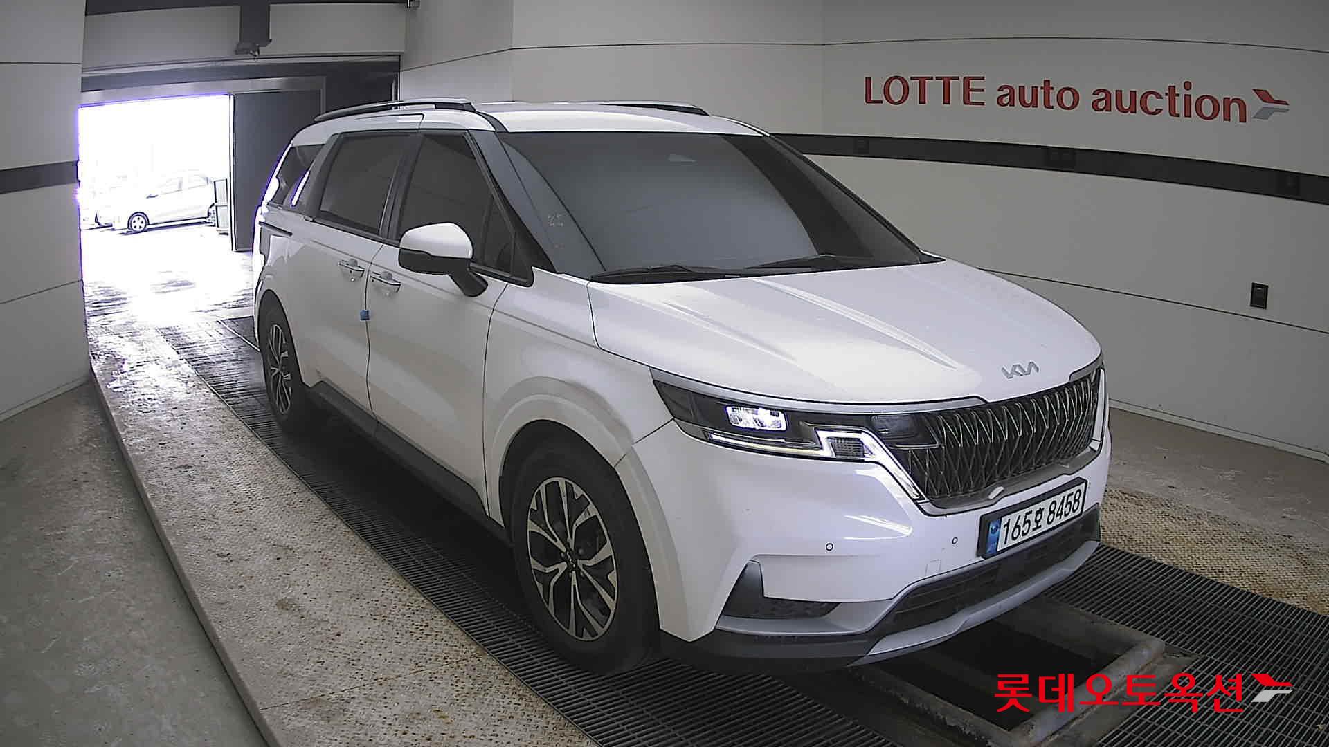 Kia Carnival 2022 - Image 6