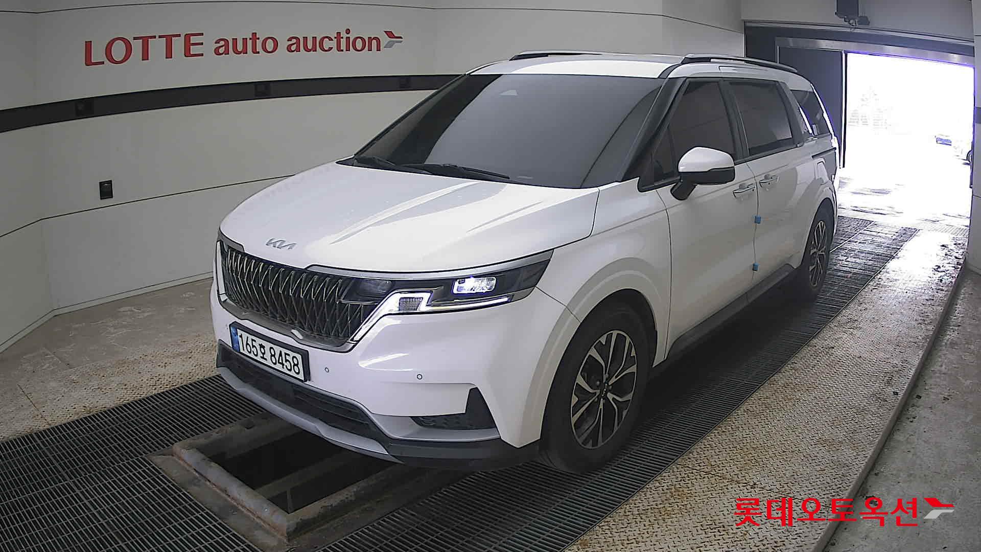 Kia Carnival 2022 - Image 3