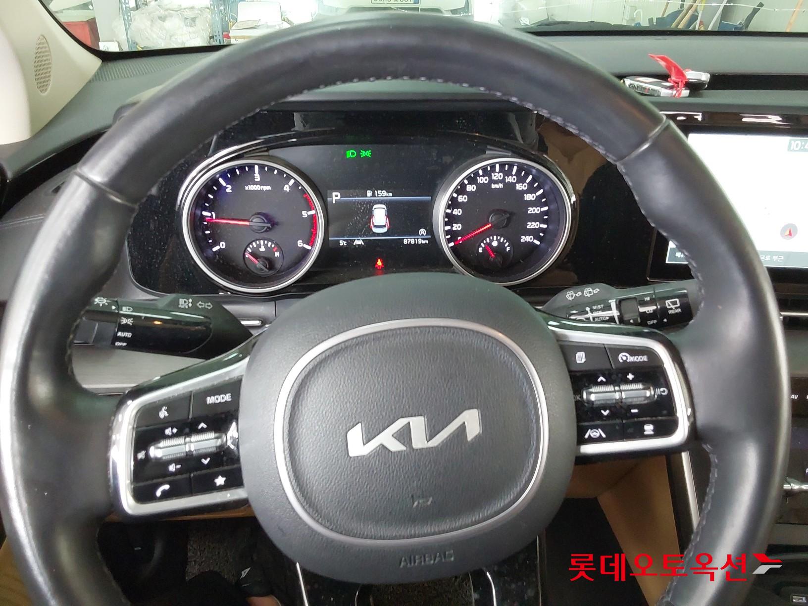Kia Carnival 2022 - Image 30
