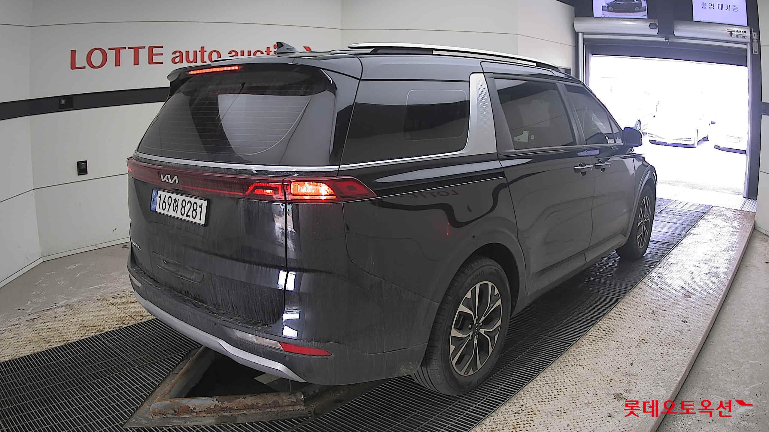 Kia Carnival 2023 - Image 5