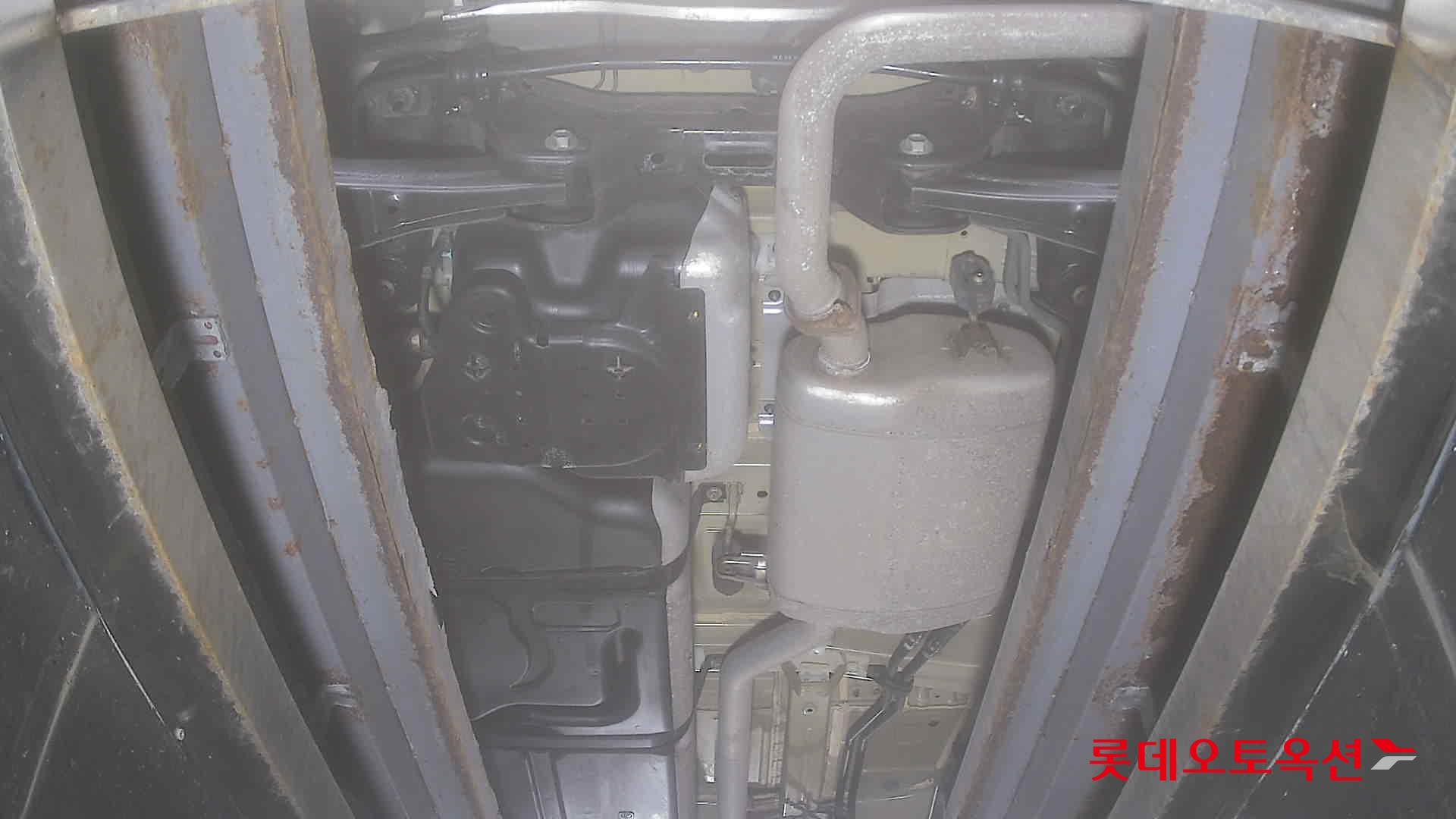 Kia Carnival 2023 - Image 2