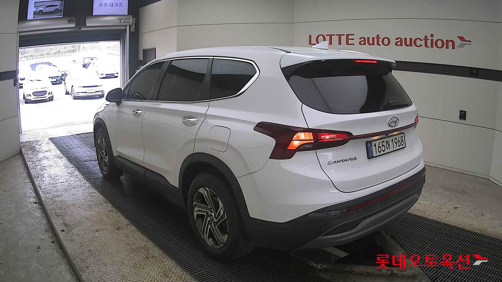 هيونداي سانتافي 2021 - صورة 4