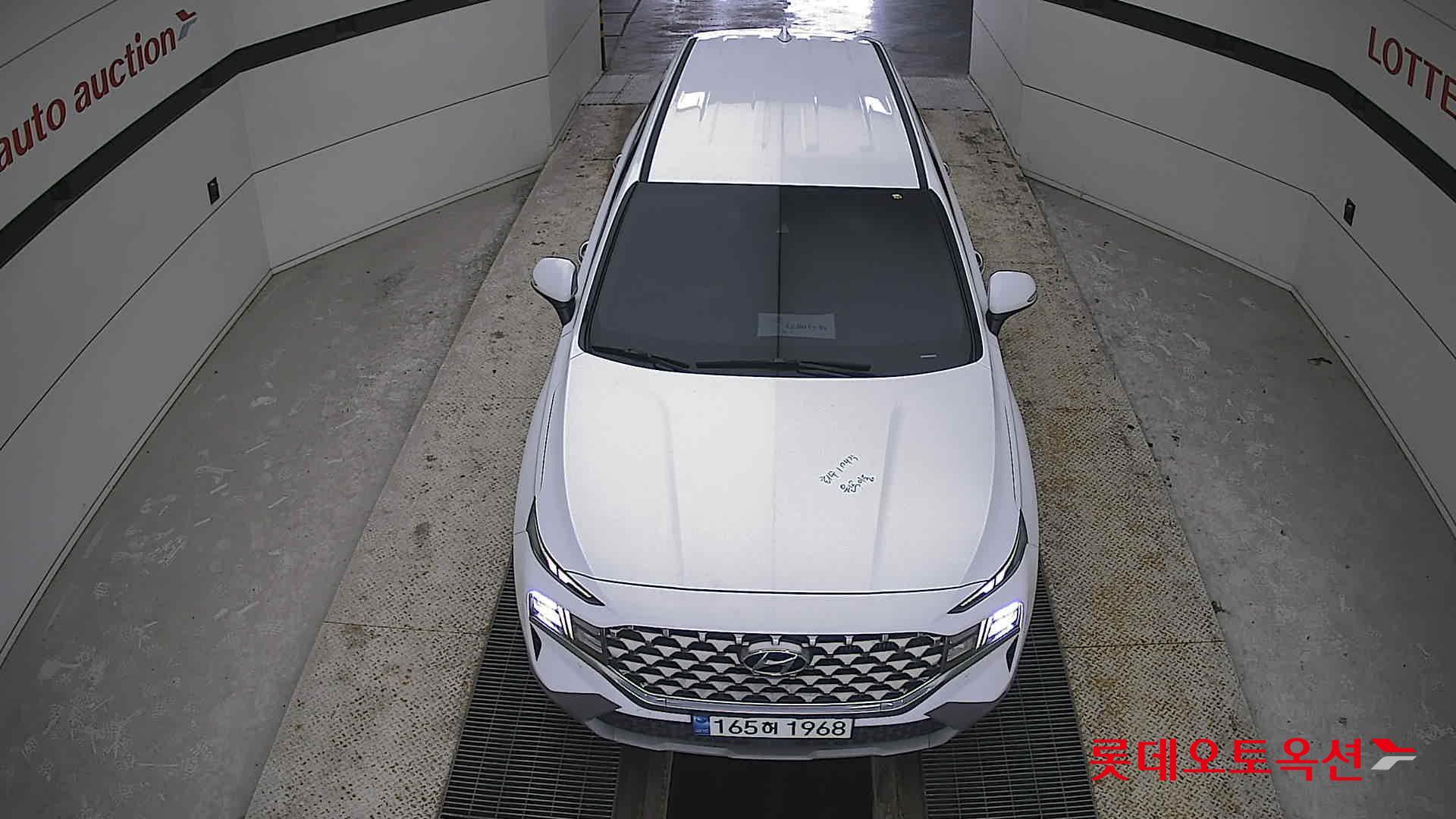 هيونداي سانتافي 2021 - صورة 7