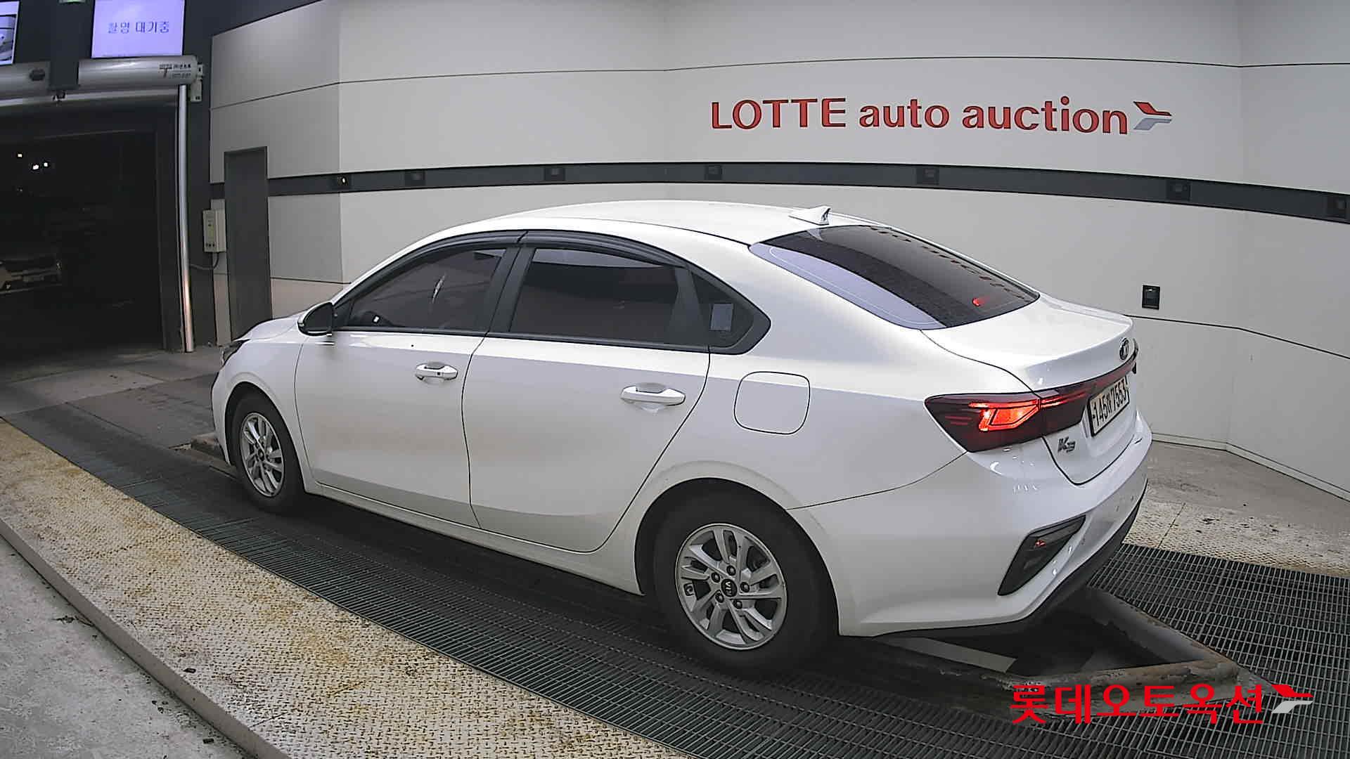 كيا K3 2020 - صورة 15