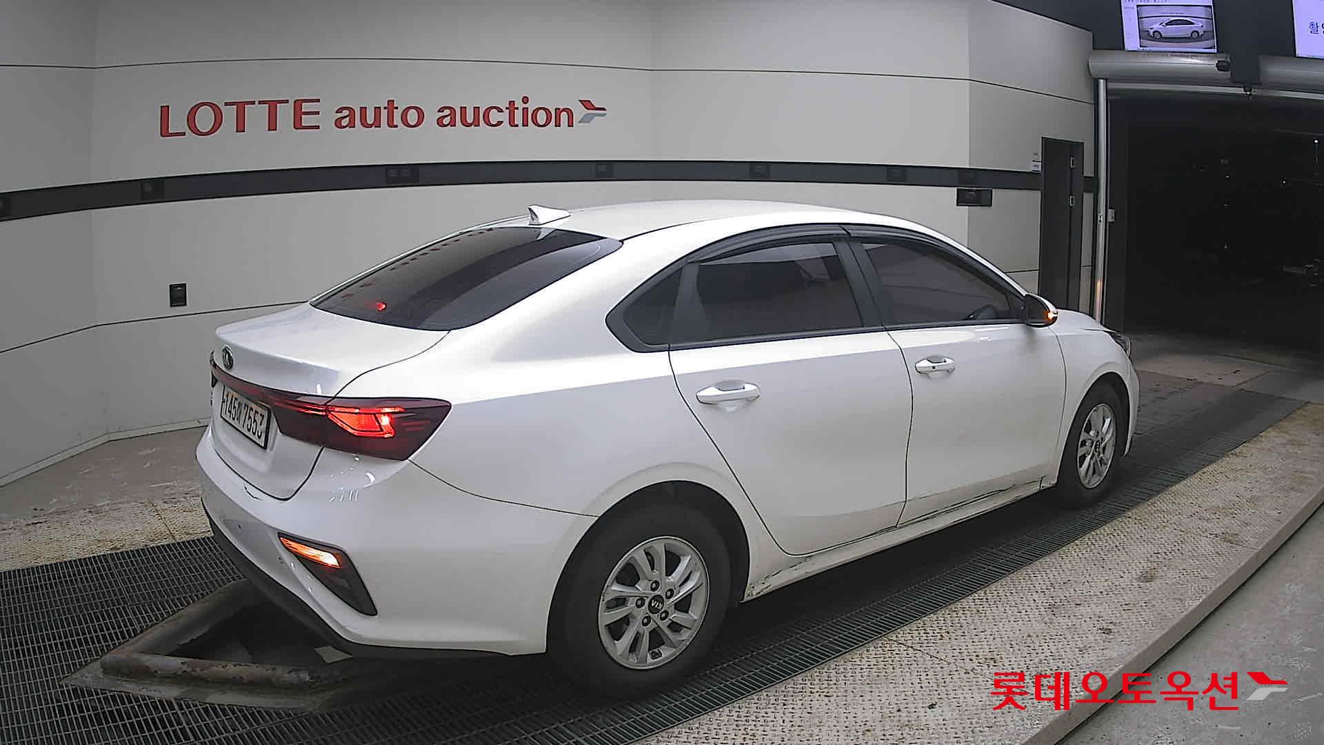 كيا K3 2020 - صورة 19