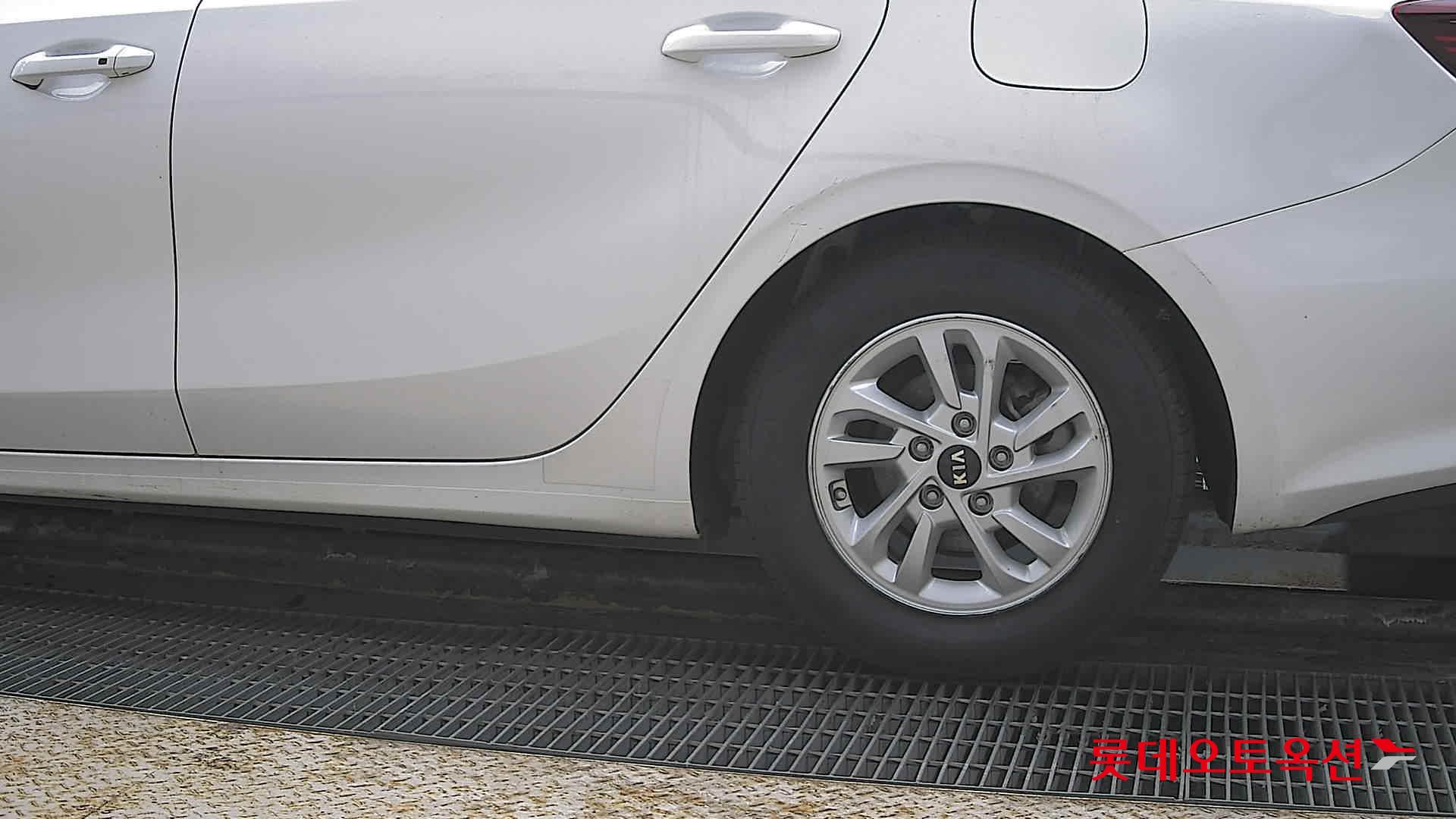 كيا K3 2020 - صورة 26