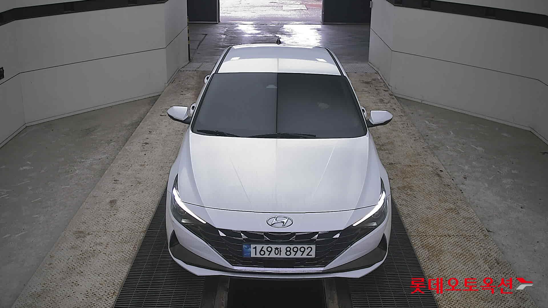 현대자동차 아반떼