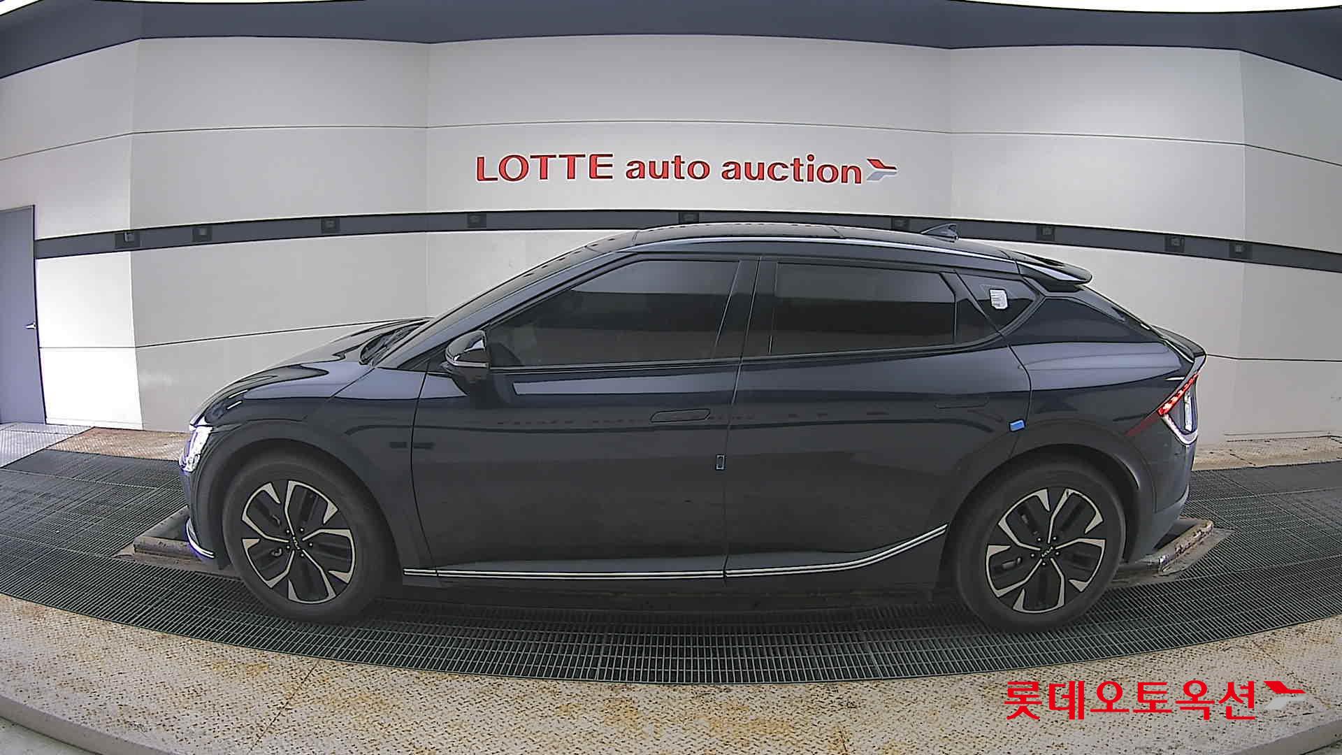 Kia EV6 2022 - Image 13