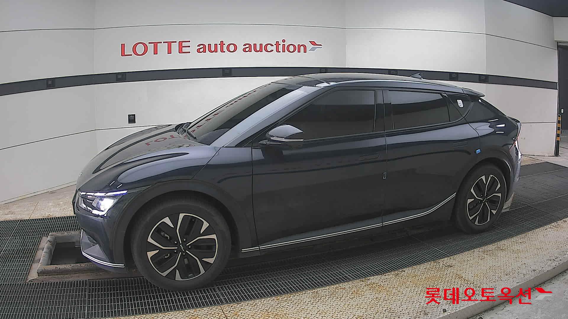 Kia EV6 2022 - Image 12