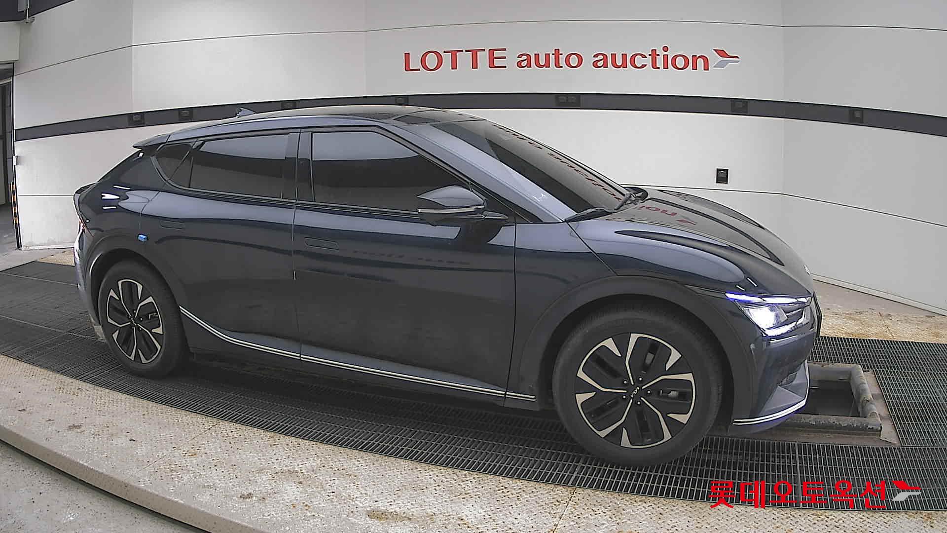 Kia EV6 2022 - Image 22