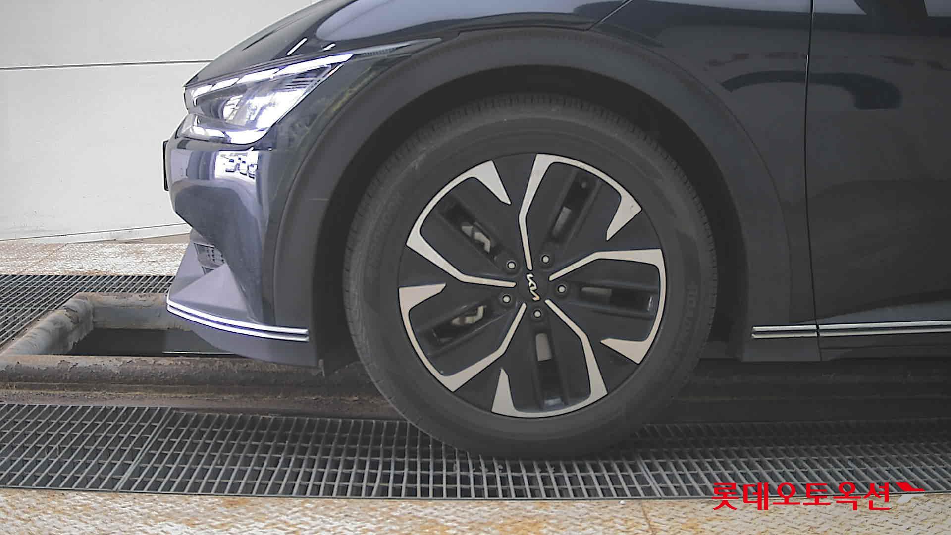 Kia EV6 2022 - Image 25