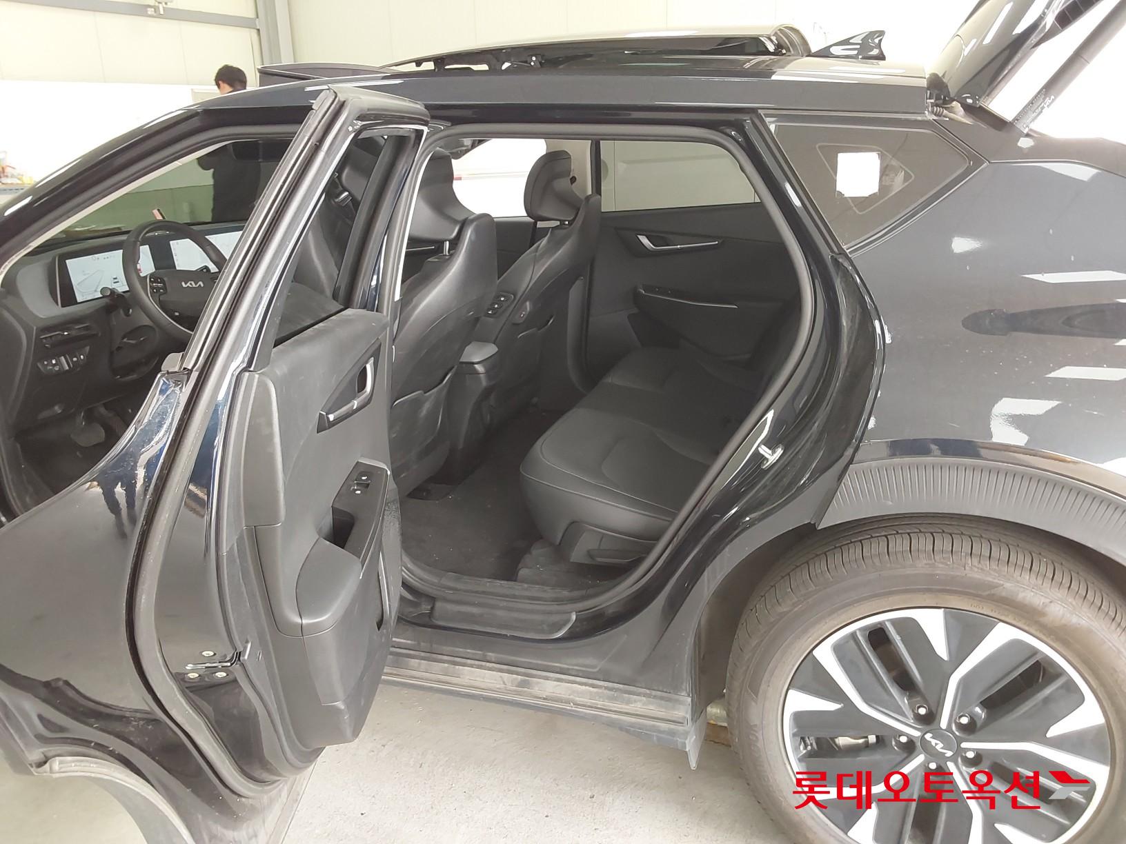 Kia EV6 2022 - Image 38