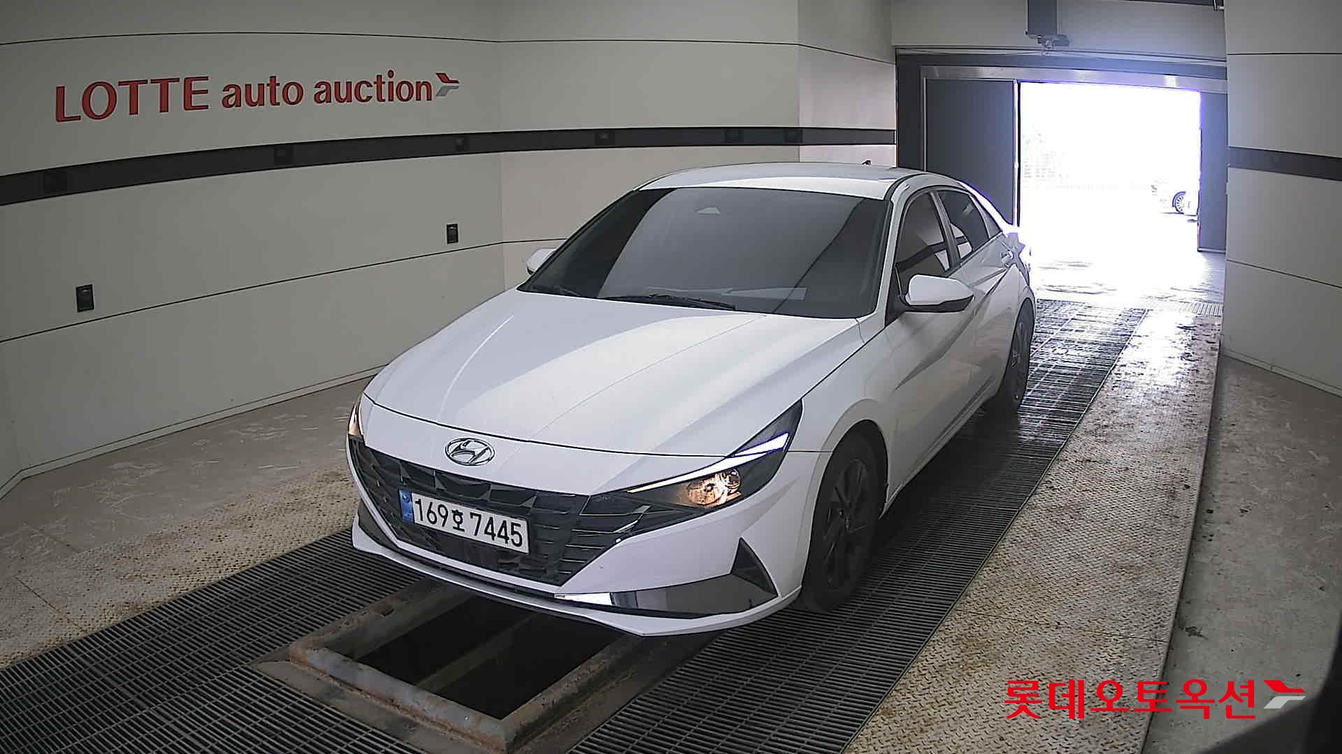 هيونداي إلانترا 2023 - صورة 10