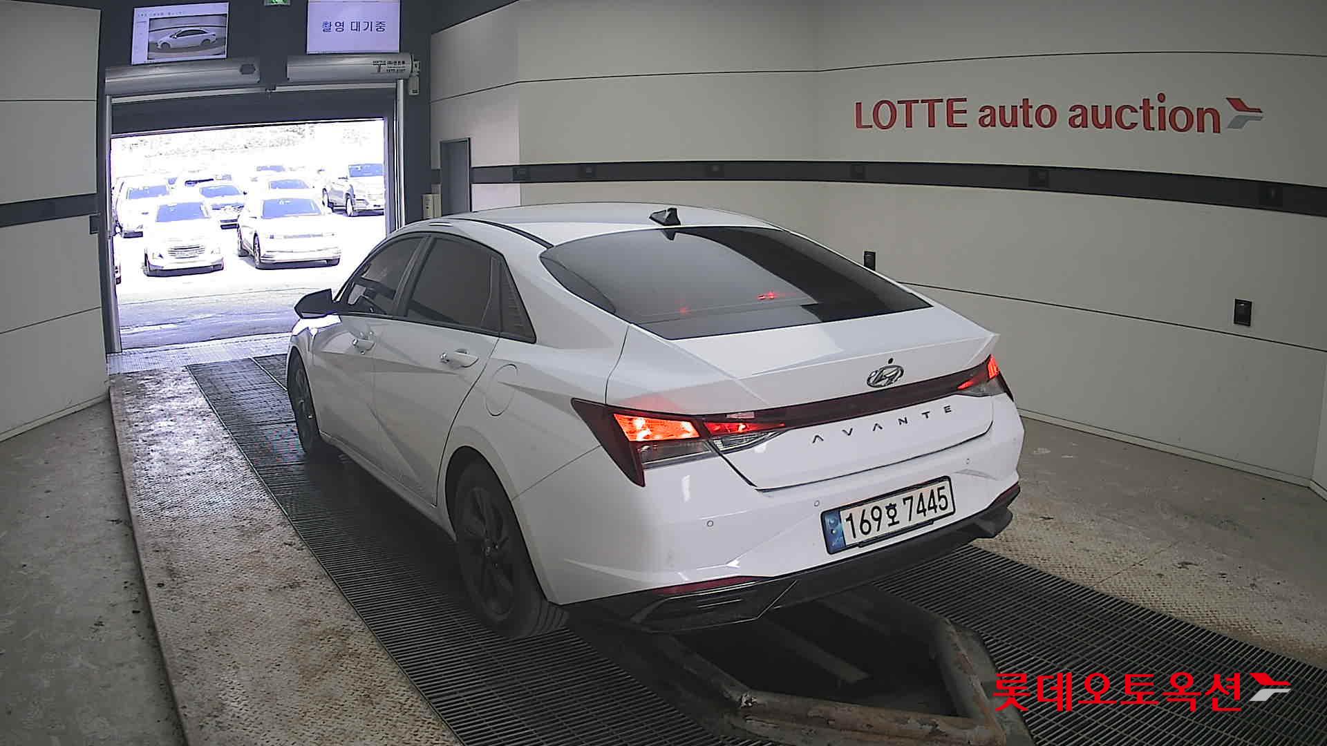 هيونداي إلانترا 2023 - صورة 16