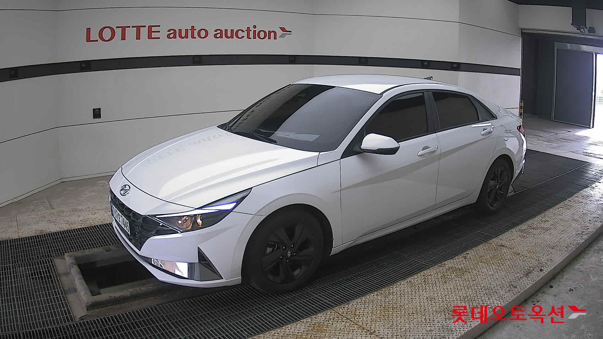 هيونداي إلانترا 2023 - صورة 11