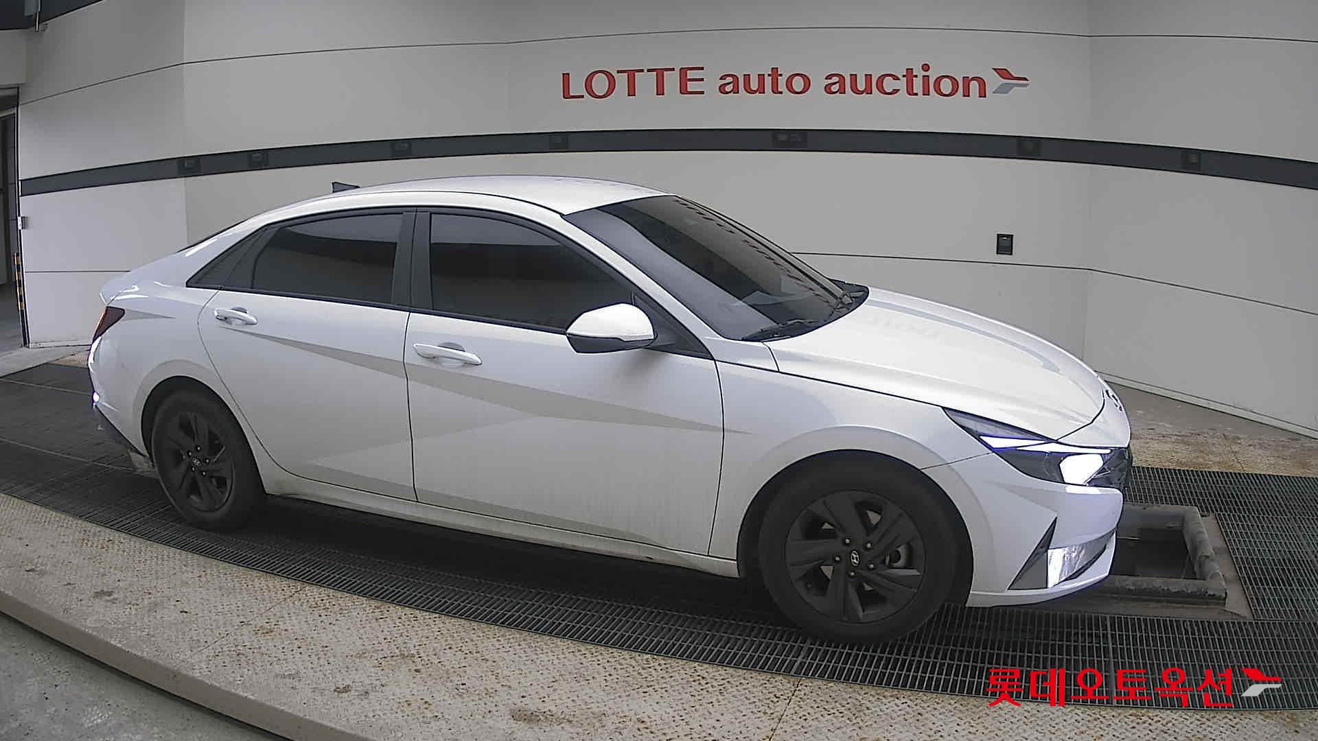 هيونداي إلانترا 2023 - صورة 22