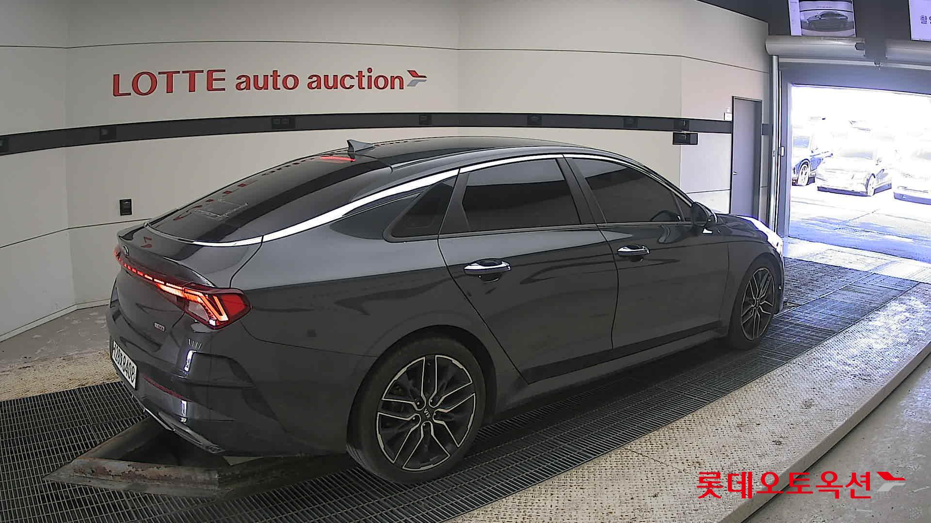 Kia K5 id 3816382 из Кореи 19