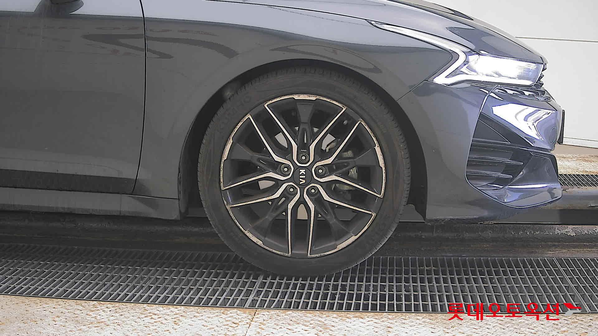 Kia K5 id 3816382 из Кореи 23