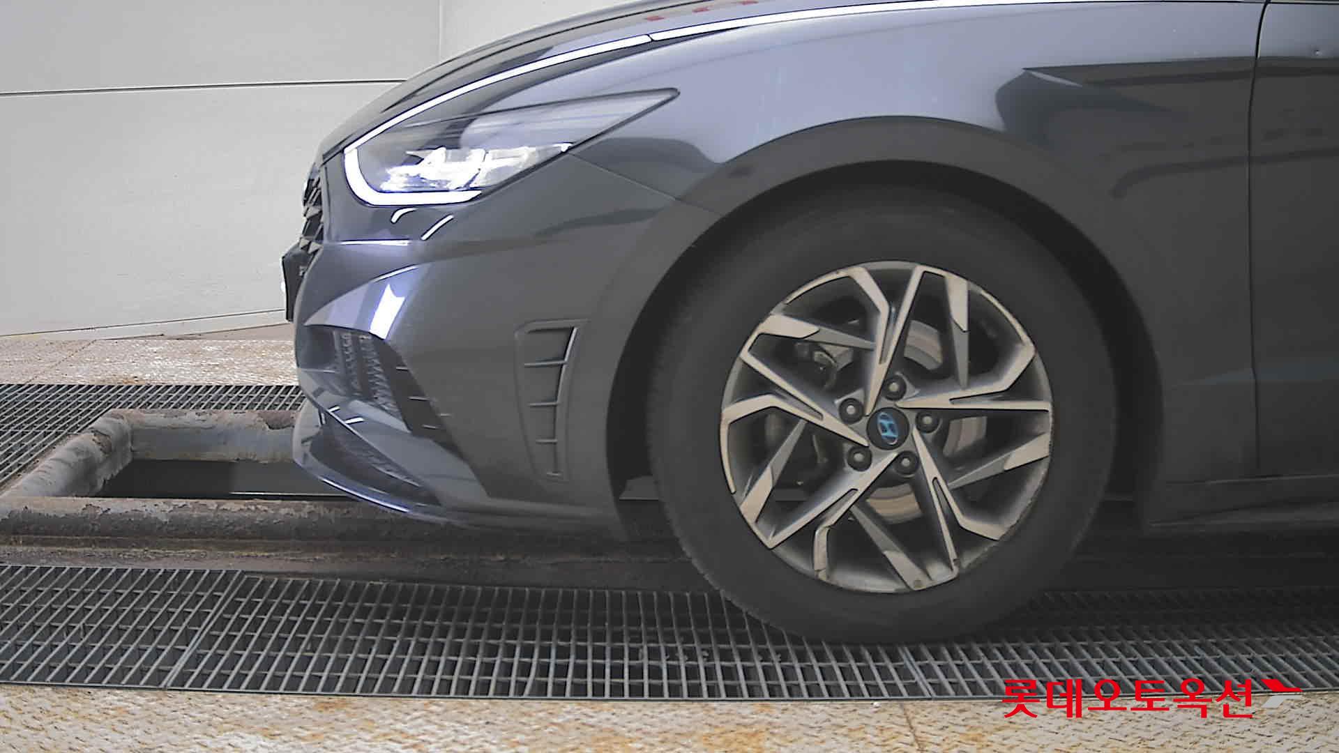 هيونداي سوناتا 2020 - صورة 25