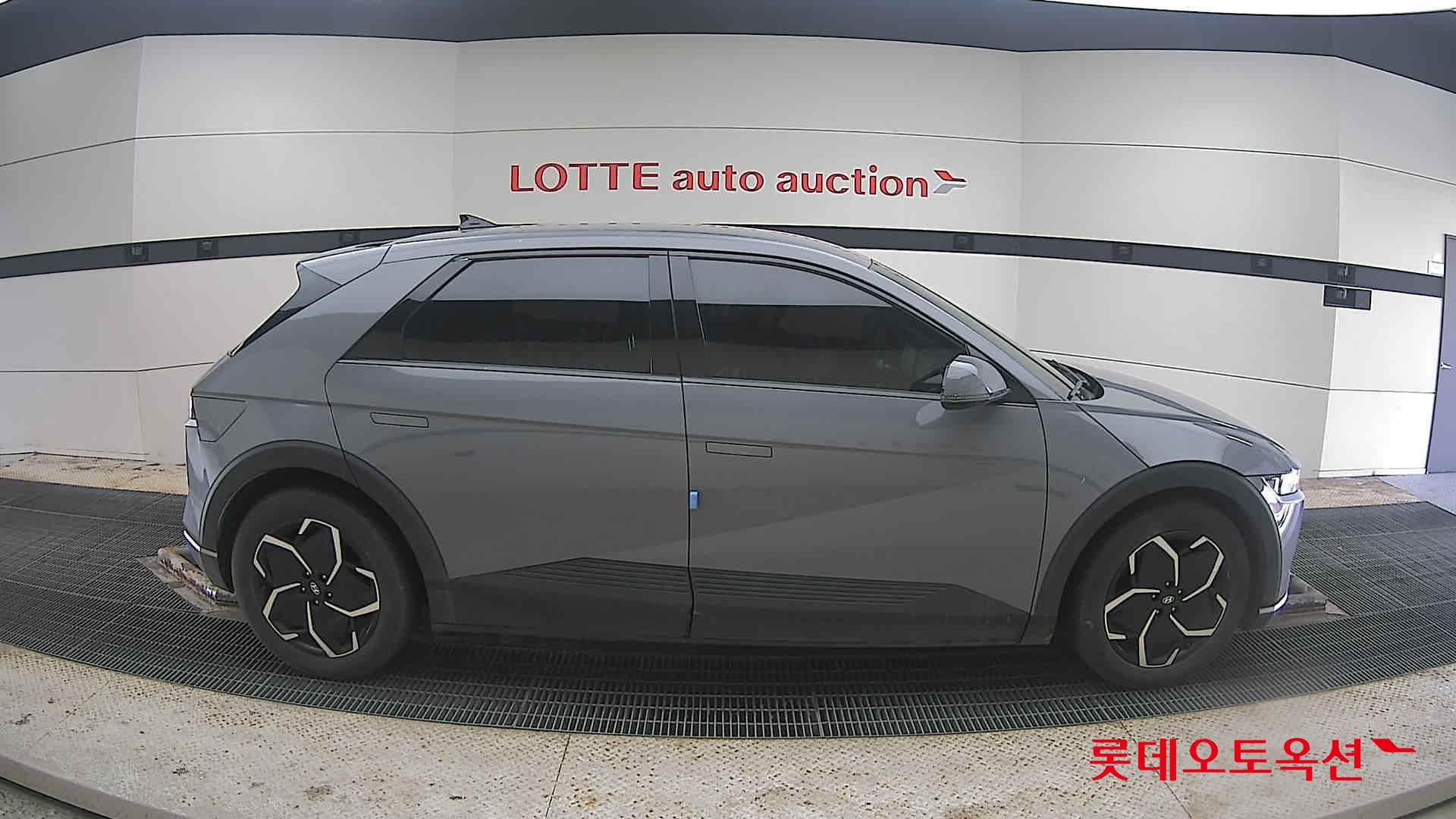 هيونداي أيونيك 5 2022 - صورة 21