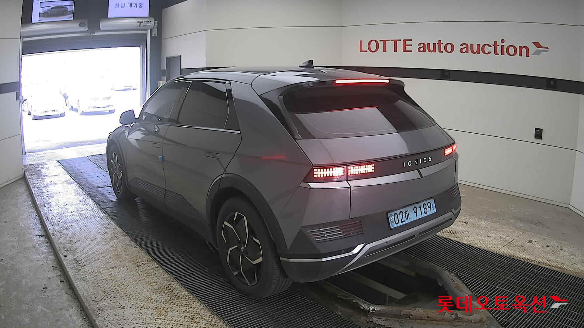 هيونداي أيونيك 5 2022 - صورة 4