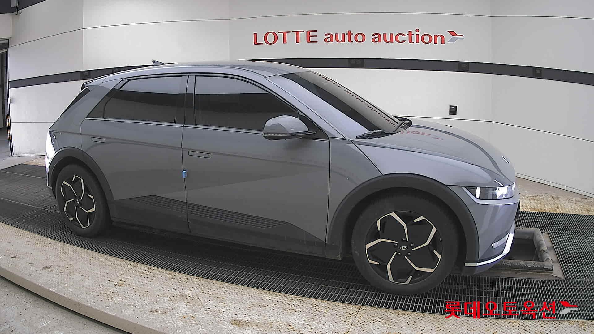 هيونداي أيونيك 5 2022 - صورة 22